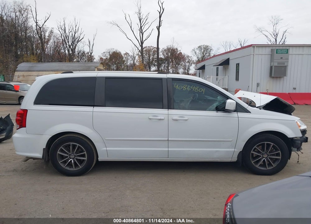 2017 DODGE GRAND CARAVAN SXT VIN: 2C4RDGCG9HR712697