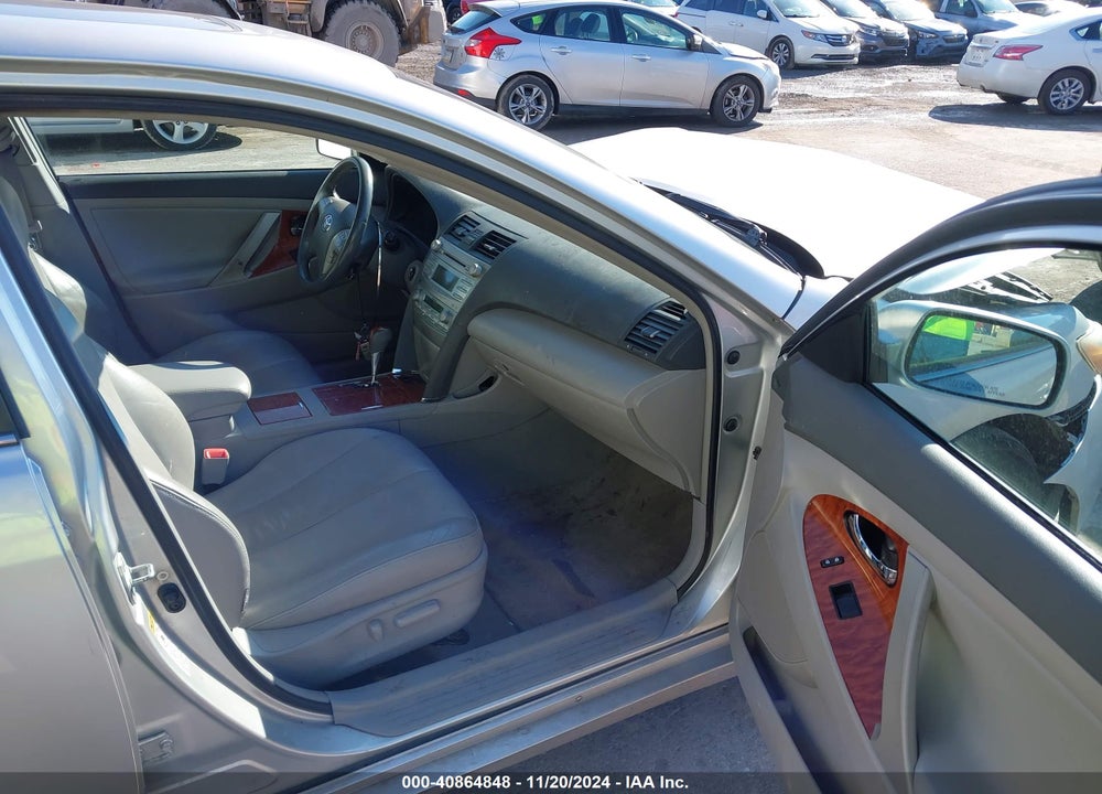 2008 TOYOTA CAMRY VIN: 4T1BK46K08U564685