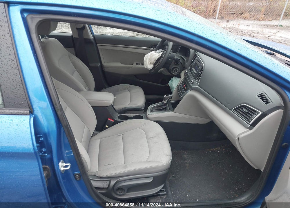 2017 HYUNDAI ELANTRA SE VIN: KMHD74LF4HU336688