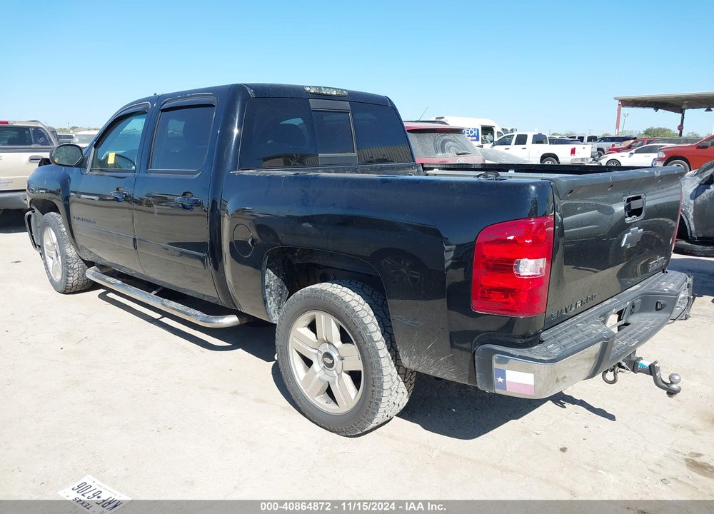 2008 CHEVROLET SILVERADO 1500 LT1 VIN: 3GCEC13J38G225009