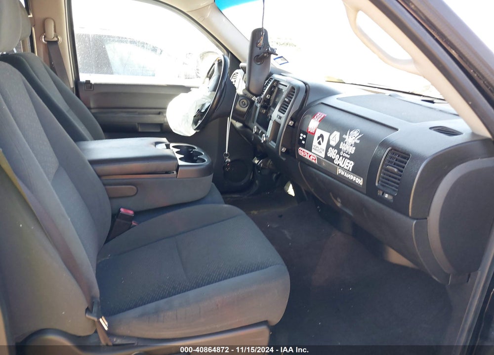 2008 CHEVROLET SILVERADO 1500 LT1 VIN: 3GCEC13J38G225009