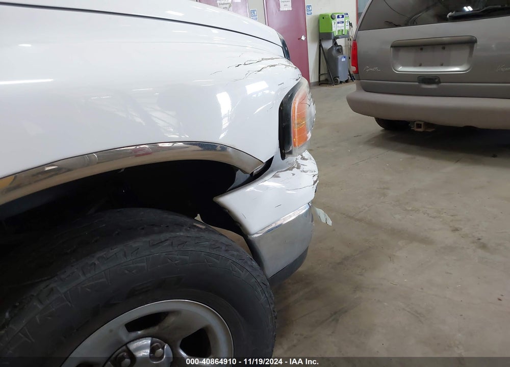 2005 DODGE RAM 1500 SLT/LARAMIE VIN: 1D7HU18N05S118905