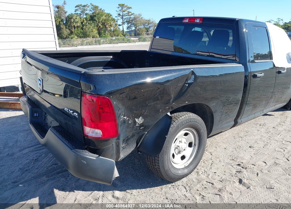 2023 RAM 1500 CLASSIC TRADESMAN 4X4 6'4 BOX VIN: 1C6RR7FG7PS594523