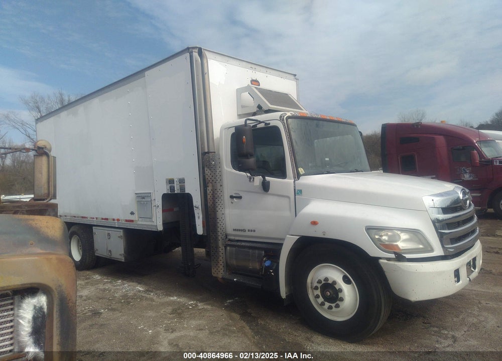 2013 HINO 338 VIN: 5PVNV8JT4D4S52668