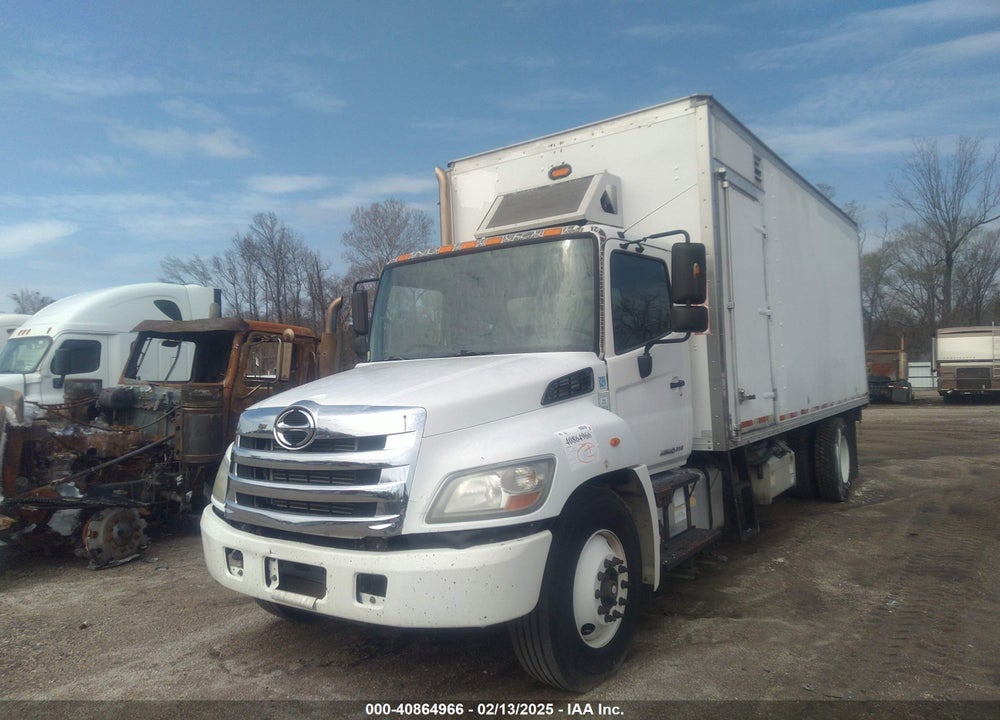 2013 HINO 338 VIN: 5PVNV8JT4D4S52668