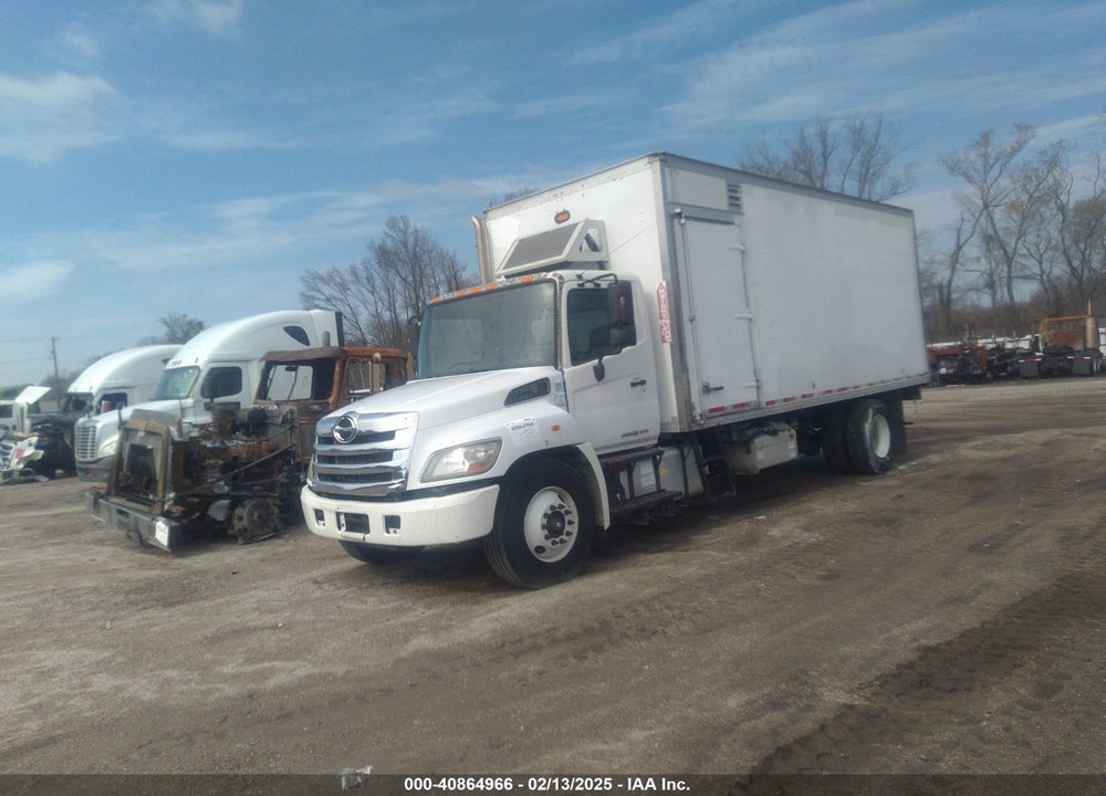 2013 HINO 338 VIN: 5PVNV8JT4D4S52668