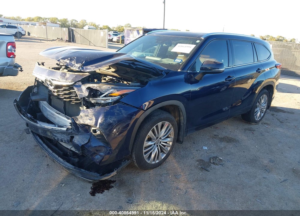 2022 TOYOTA HIGHLANDER PLATINUM VIN: 5TDFZRAH1NS121603