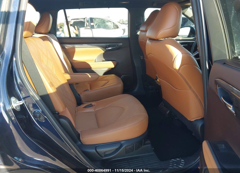 2022 TOYOTA HIGHLANDER PLATINUM VIN: 5TDFZRAH1NS121603