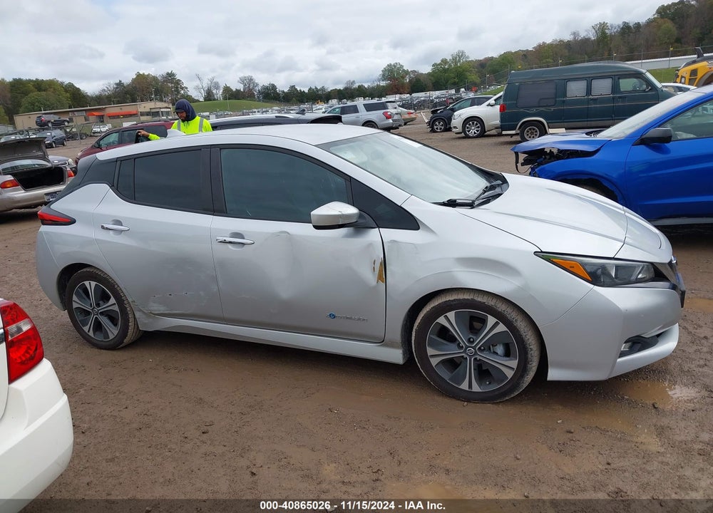 2018 NISSAN LEAF VIN: 1N4AZ1CP1JC309085