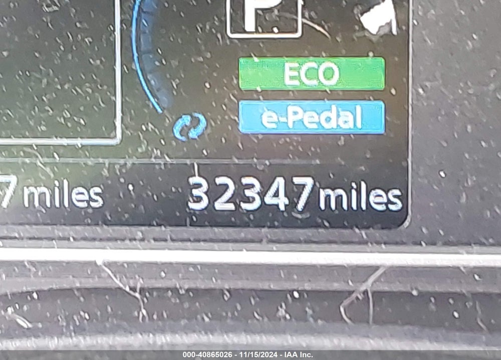 2018 NISSAN LEAF VIN: 1N4AZ1CP1JC309085