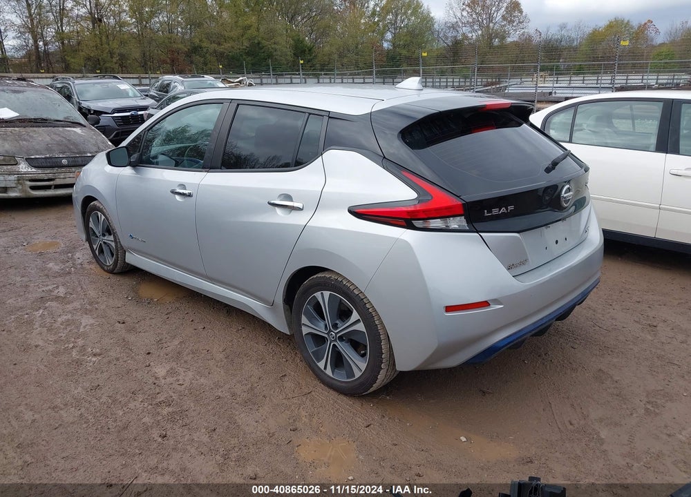 2018 NISSAN LEAF VIN: 1N4AZ1CP1JC309085