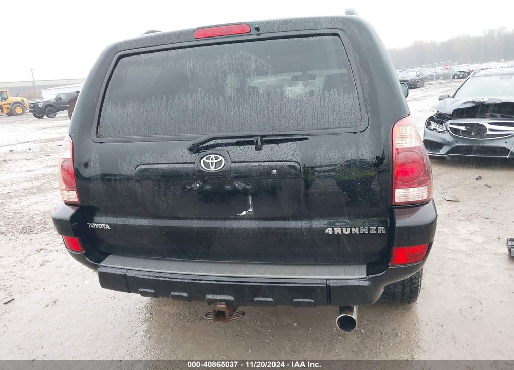 2005 TOYOTA 4RUNNER SR5 V6 VIN: JTEBU14R550067322