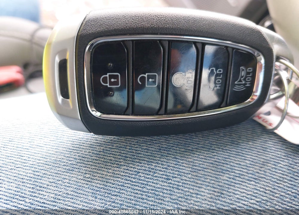 2022 HYUNDAI ELANTRA SEL VIN: KMHLN4AG4NU339471