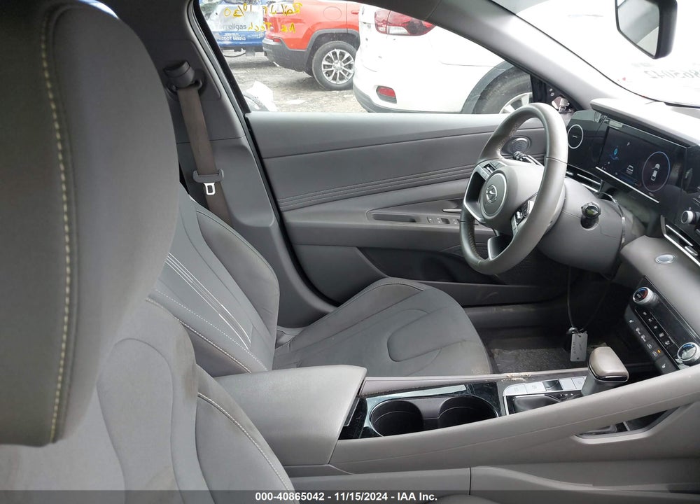 2022 HYUNDAI ELANTRA SEL VIN: KMHLN4AG4NU339471