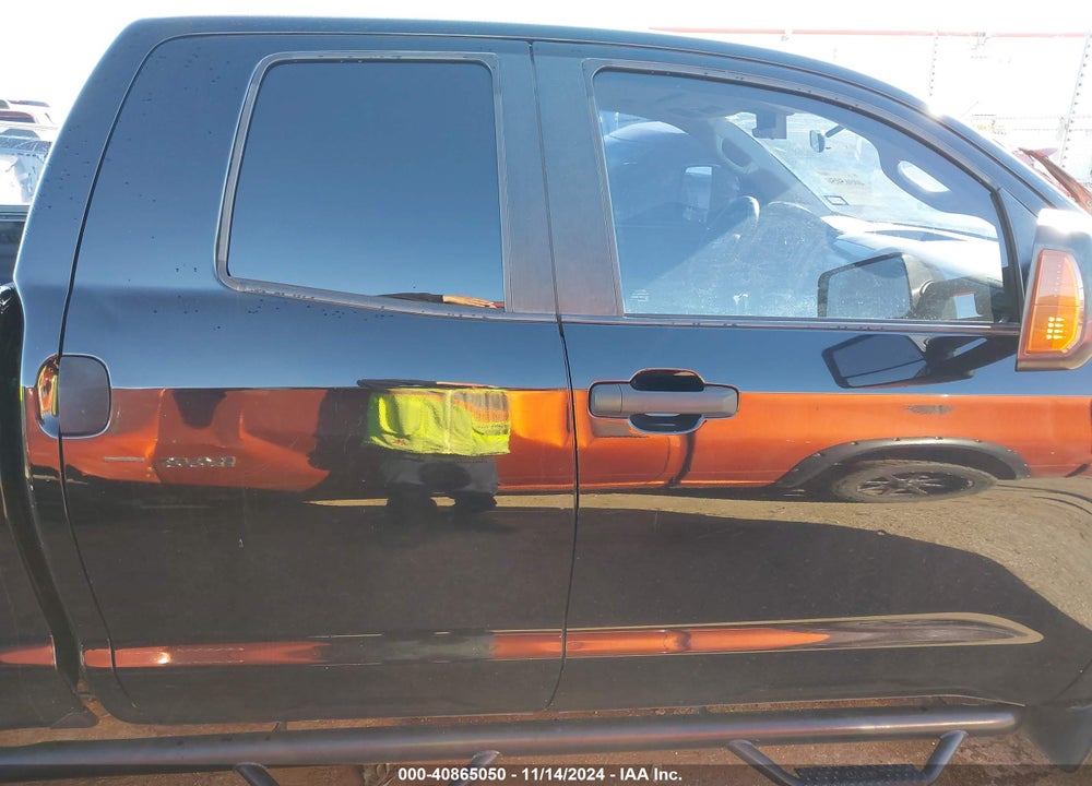 2007 TOYOTA TUNDRA SR5 V8 VIN: 5TFRV54187X015582