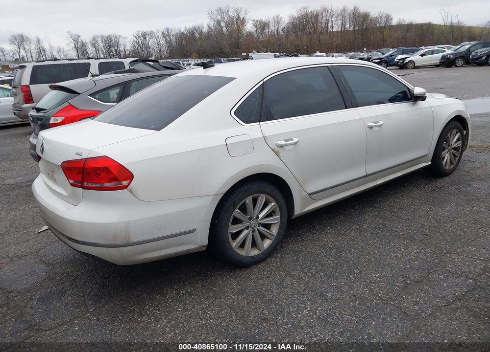 2012 VOLKSWAGEN PASSAT 2.5L SEL PREMIUM VIN: 1VWCH7A36CC098359