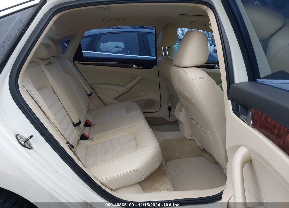 2012 VOLKSWAGEN PASSAT 2.5L SEL PREMIUM VIN: 1VWCH7A36CC098359