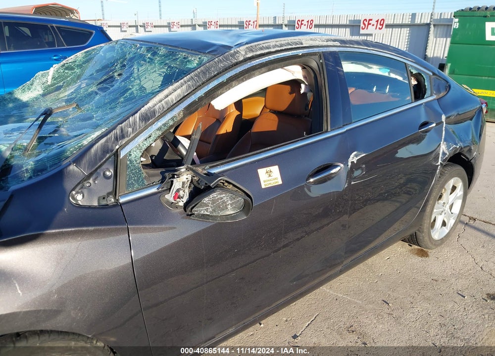 2017 CHEVROLET CRUZE VIN: 1G1BF5SM3H7196452