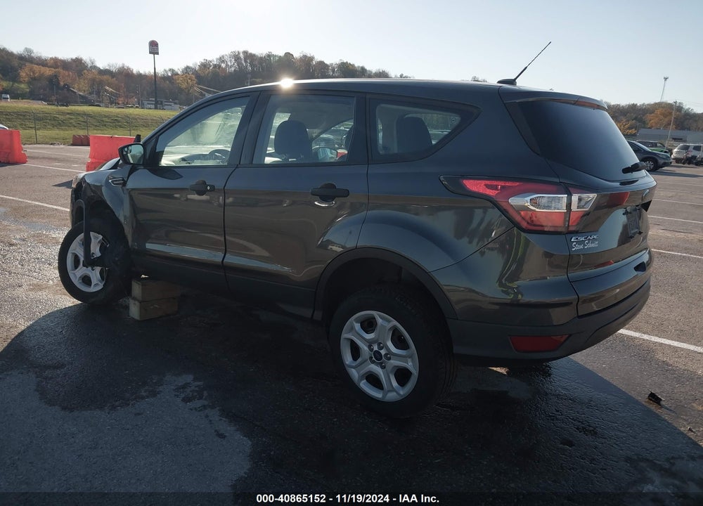 2017 FORD ESCAPE S VIN: 1FMCU0F78HUB38410