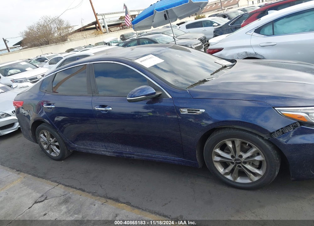 2020 KIA OPTIMA VIN: 5XXGT4L30LG400209