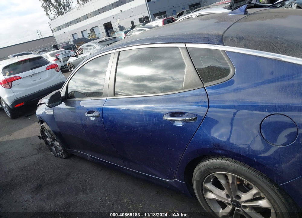 2020 KIA OPTIMA VIN: 5XXGT4L30LG400209