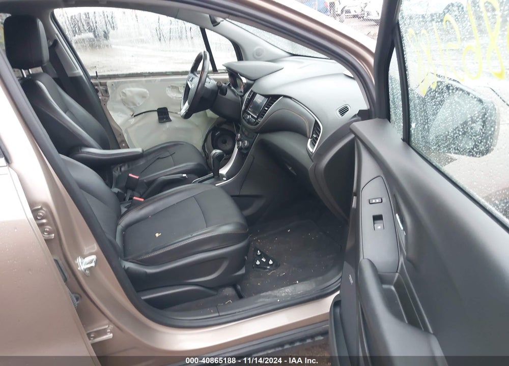 2019 CHEVROLET TRAX LT VIN: 3GNCJPSB3KL108580