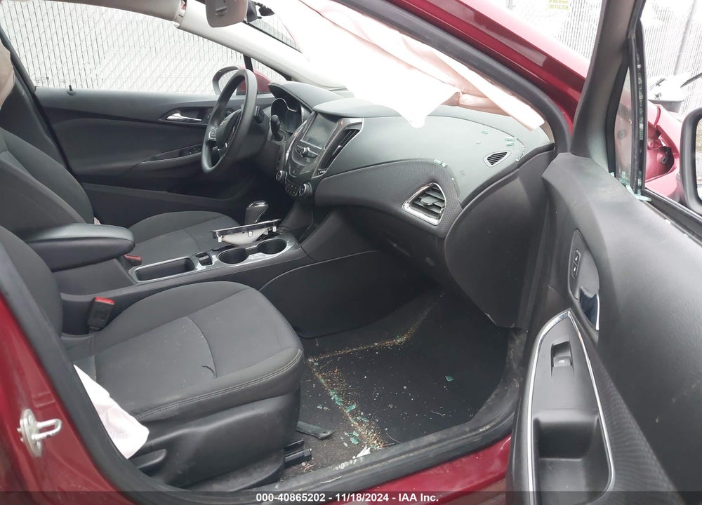 2018 CHEVROLET CRUZE LT AUTO VIN: 1G1BE5SM7J7175032