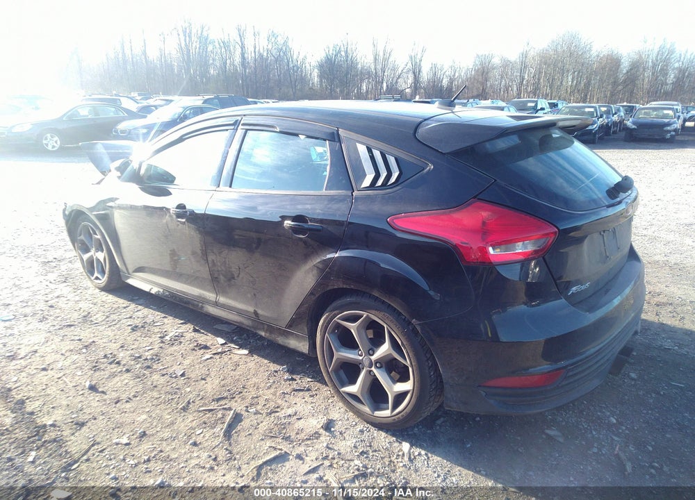 2017 FORD FOCUS ST VIN: 1FADP3L95HL340849