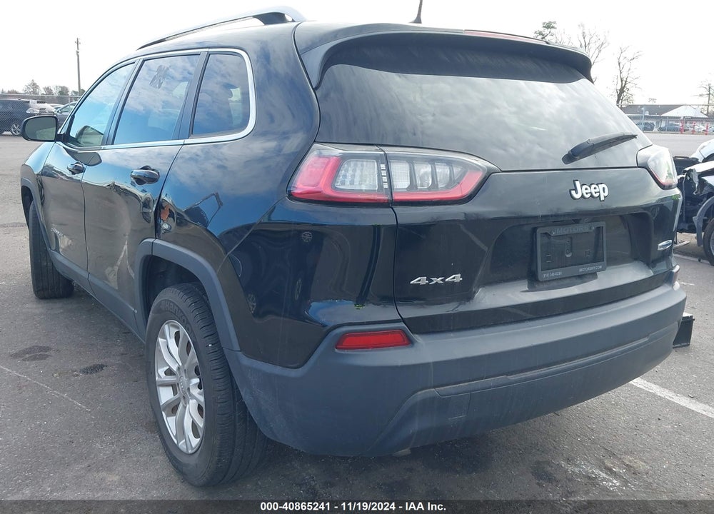 2019 JEEP CHEROKEE LATITUDE 4X4 VIN: 1C4PJMCB0KD229371