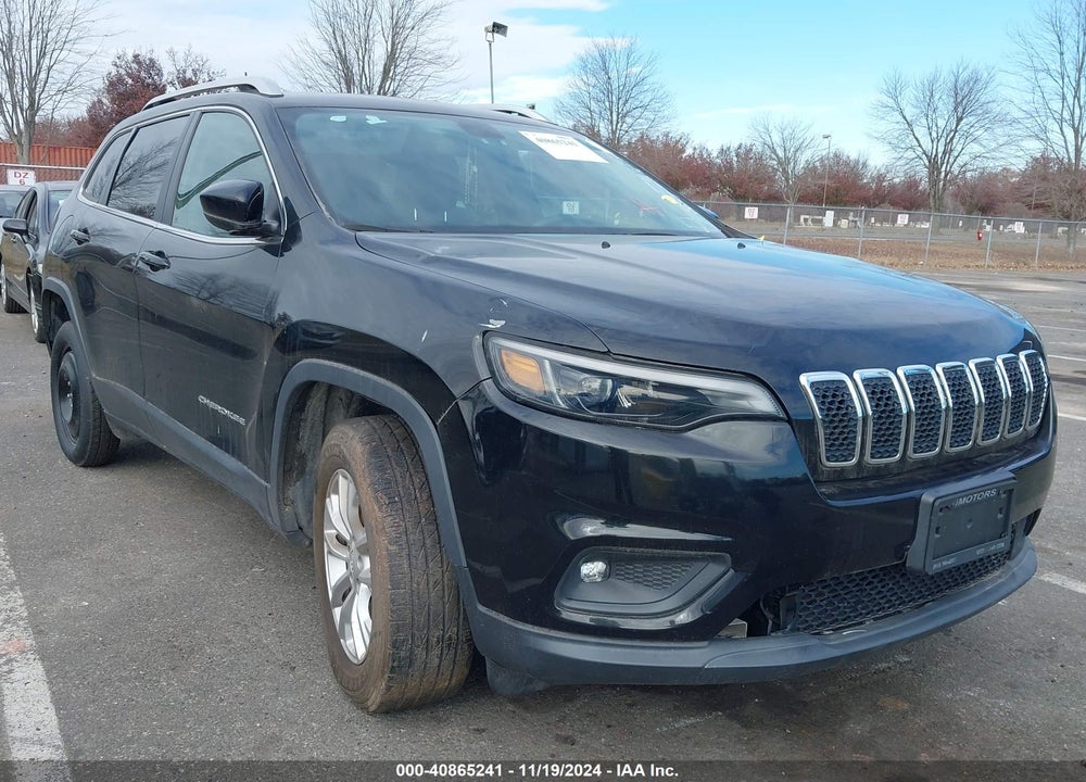 2019 JEEP CHEROKEE LATITUDE 4X4 VIN: 1C4PJMCB0KD229371