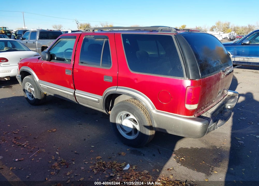 2000 CHEVROLET BLAZER LT VIN: 1GNDT13W4Y2185269
