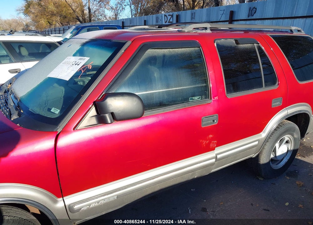 2000 CHEVROLET BLAZER LT VIN: 1GNDT13W4Y2185269