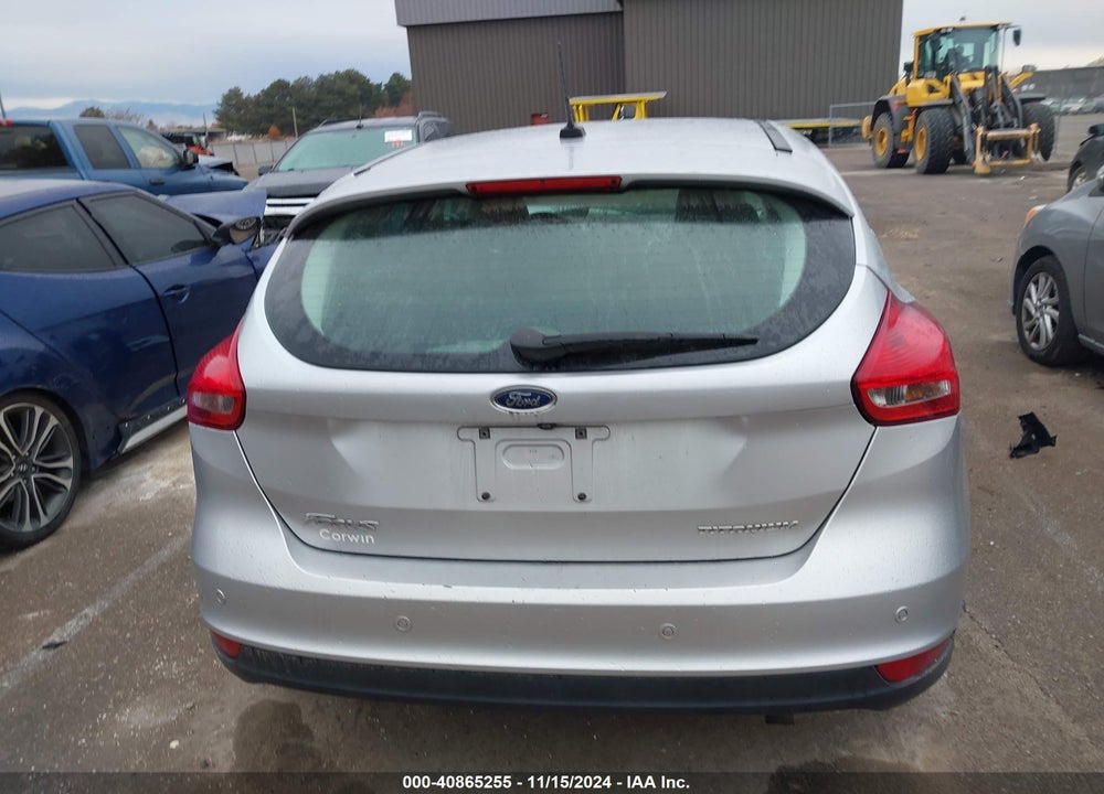 2016 FORD FOCUS TITANIUM VIN: 1FADP3N25GL271739