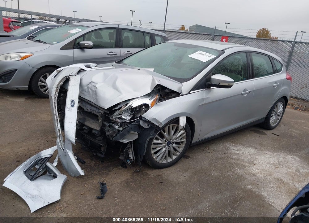 2016 FORD FOCUS TITANIUM VIN: 1FADP3N25GL271739
