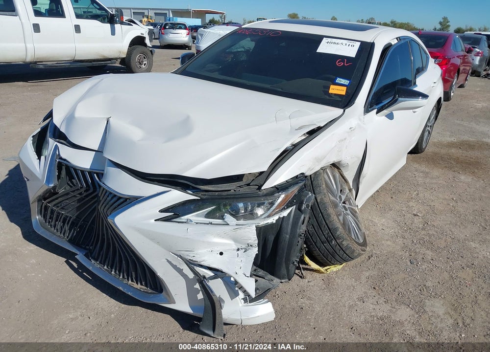 2021 LEXUS ES VIN: 58AD11D11MU006934
