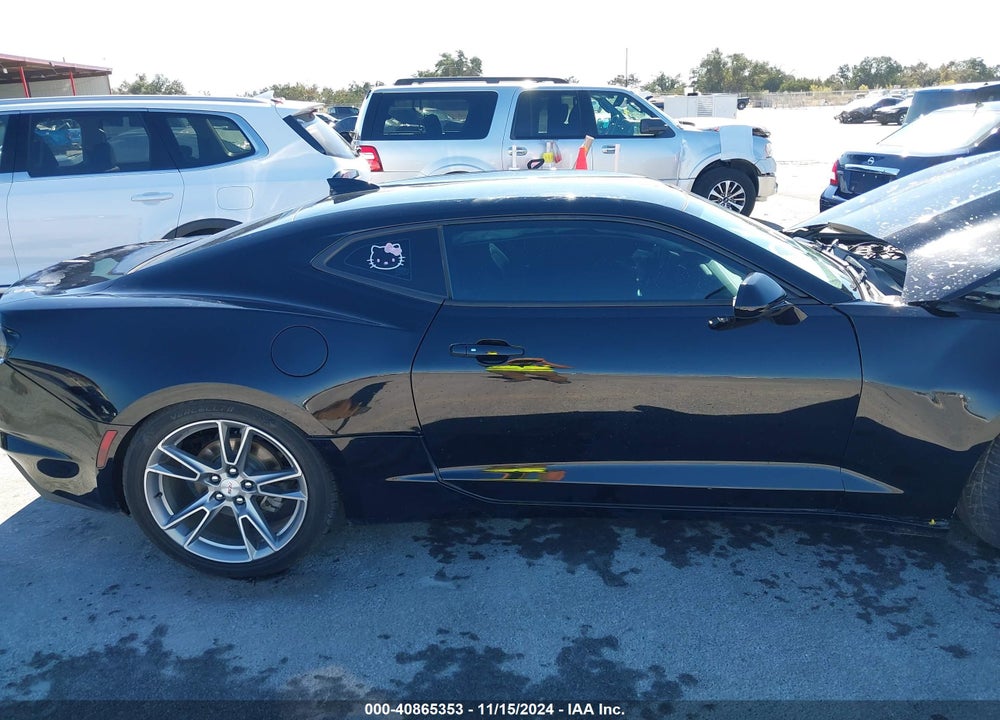 2019 CHEVROLET CAMARO 1LT VIN: 1G1FB1RS5K0135727