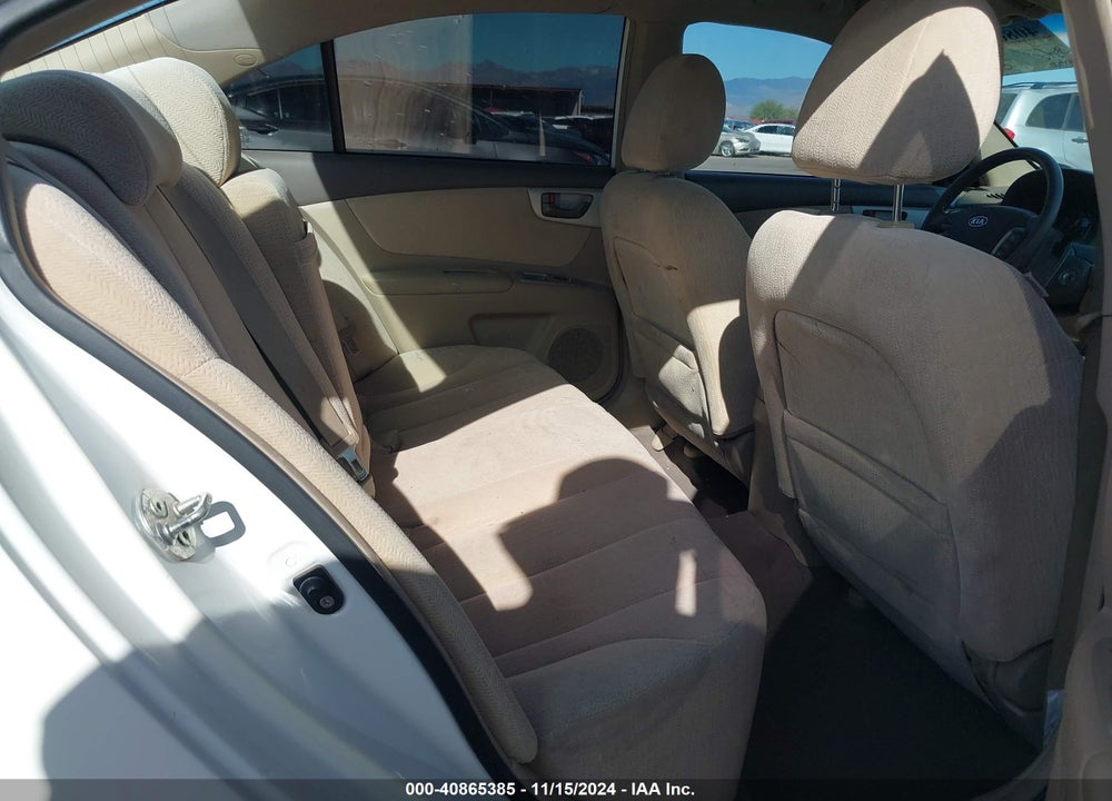 2008 KIA OPTIMA LX VIN: KNAGE123985203526