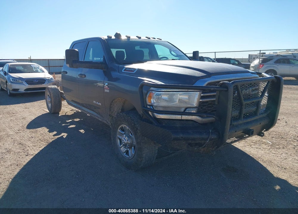 2020 RAM 3500 TRADESMAN  4X4 8' BOX VIN: 3C63R3GL3LG292139