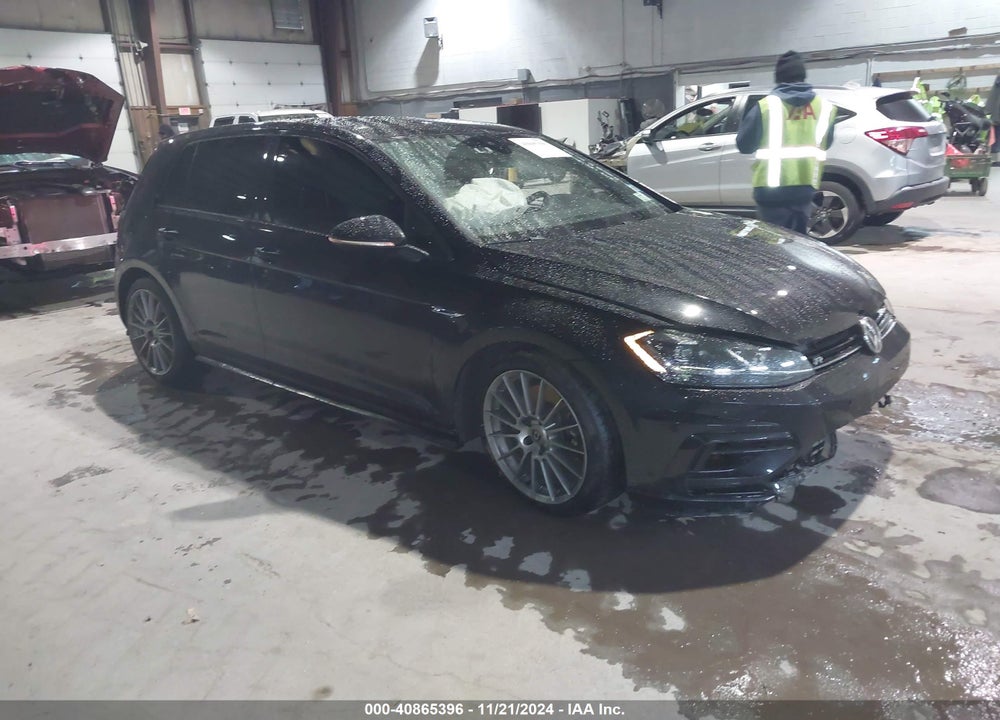2018 VOLKSWAGEN GOLF R 2.0T W/DCC NAVIGATION VIN: WVWWF7AU8JW172732