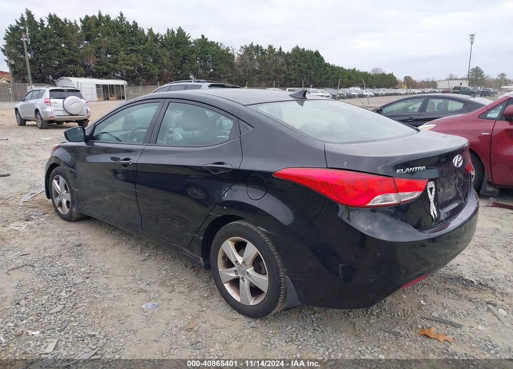 2013 HYUNDAI ELANTRA GLS VIN: 5NPDH4AE1DH273212