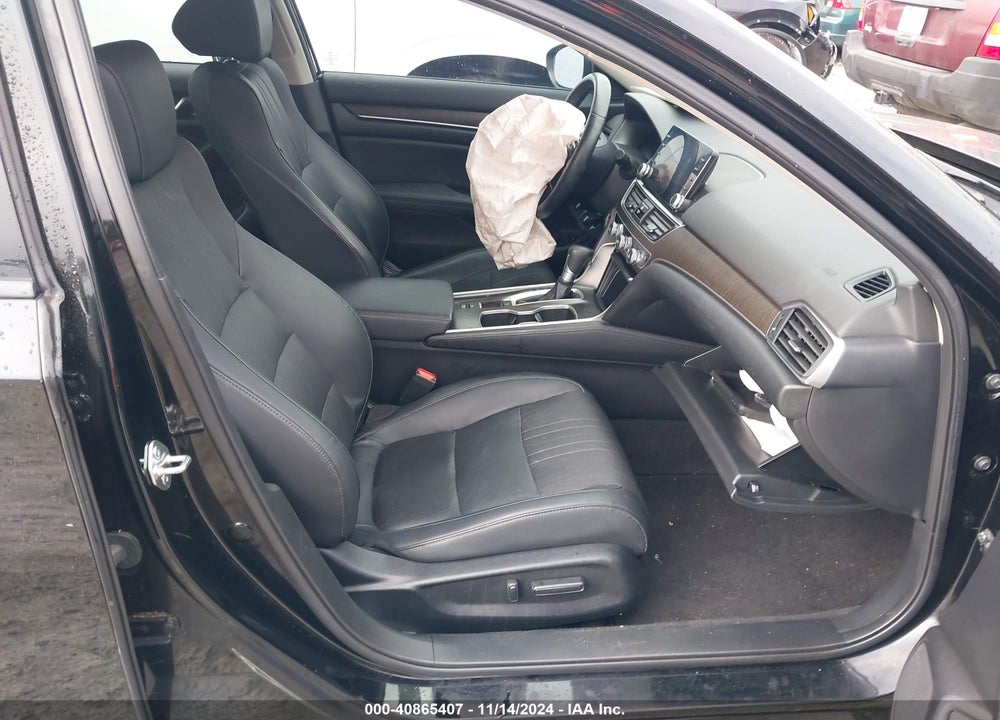 2018 HONDA ACCORD EX-L VIN: 1HGCV1F51JA261013