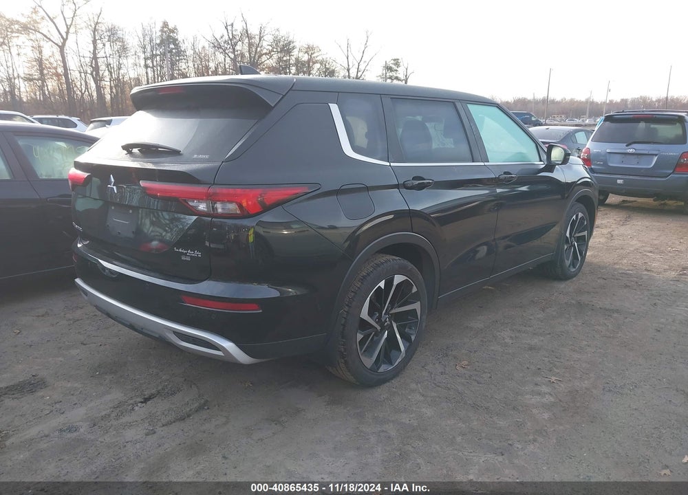 2022 MITSUBISHI OUTLANDER BLACK EDITION S-AWC/SE 2.5 S-AWC/SE LAUNCH EDITION S-AWC VIN: JA4J4UA82NZ076255