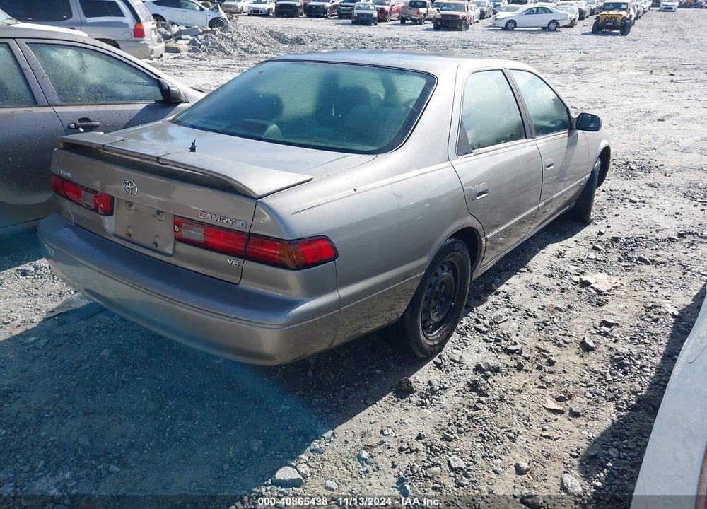 1998 TOYOTA CAMRY LE V6 VIN: JT2BF28K3W0139906