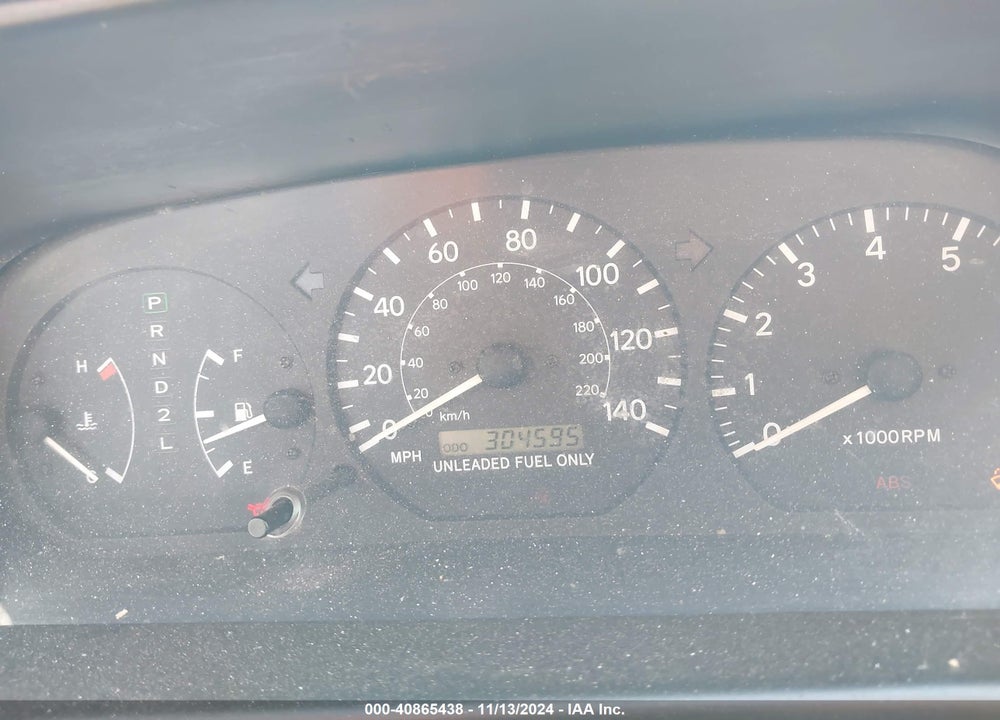 1998 TOYOTA CAMRY LE V6 VIN: JT2BF28K3W0139906