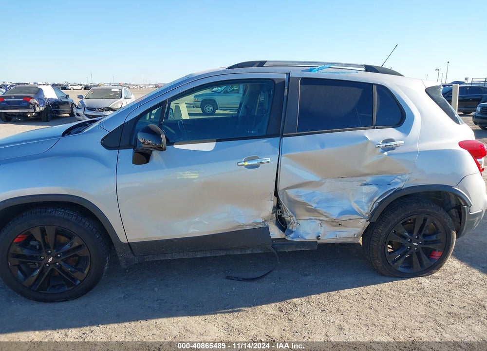 2018 CHEVROLET TRAX LT VIN: 3GNCJPSB5JL326681