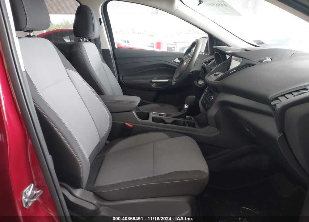 2017 FORD ESCAPE SE VIN: 1FMCU9GD6HUE41937