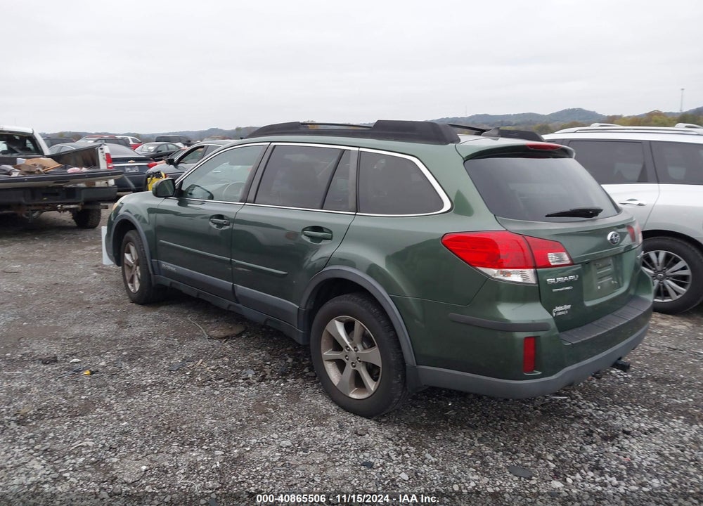 2014 SUBARU OUTBACK 2.5I LIMITED VIN: 4S4BRCLC3E3233510
