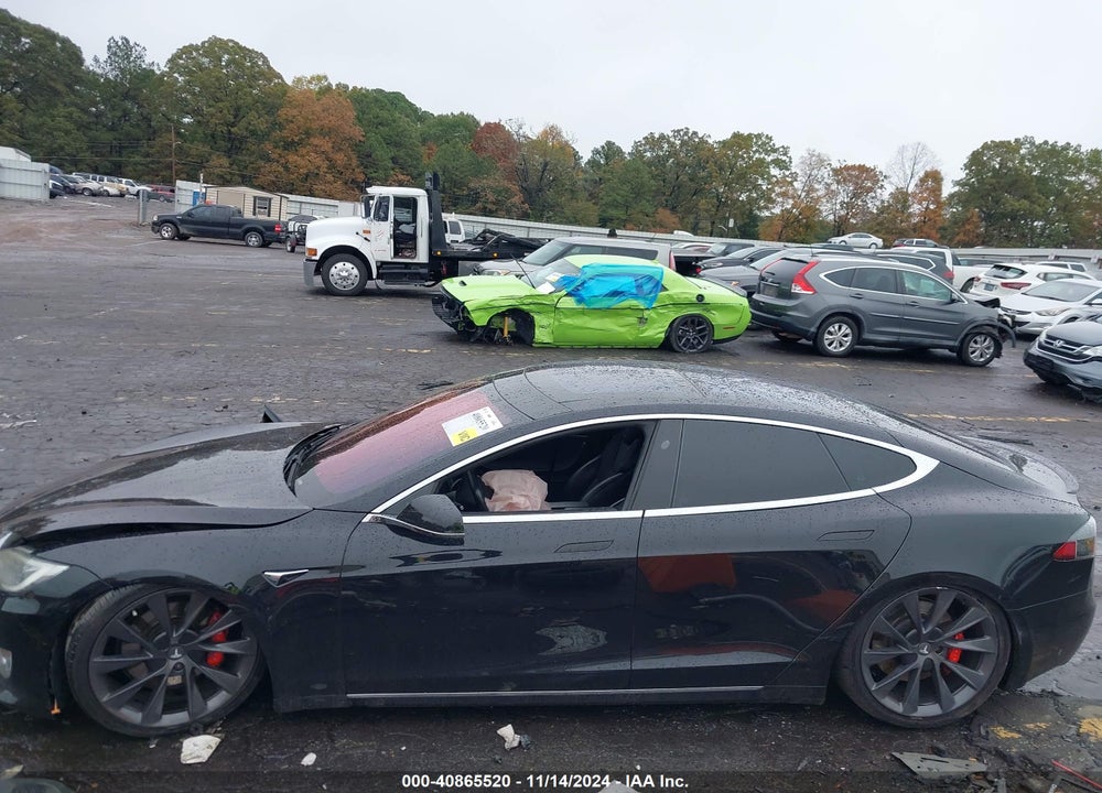2018 TESLA MODEL S 100D/75D/P100D VIN: 5YJSA1E41JF255038
