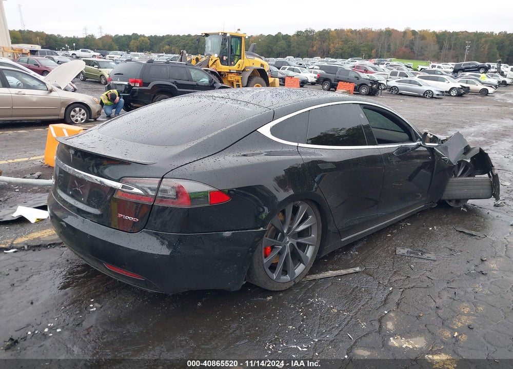 2018 TESLA MODEL S 100D/75D/P100D VIN: 5YJSA1E41JF255038