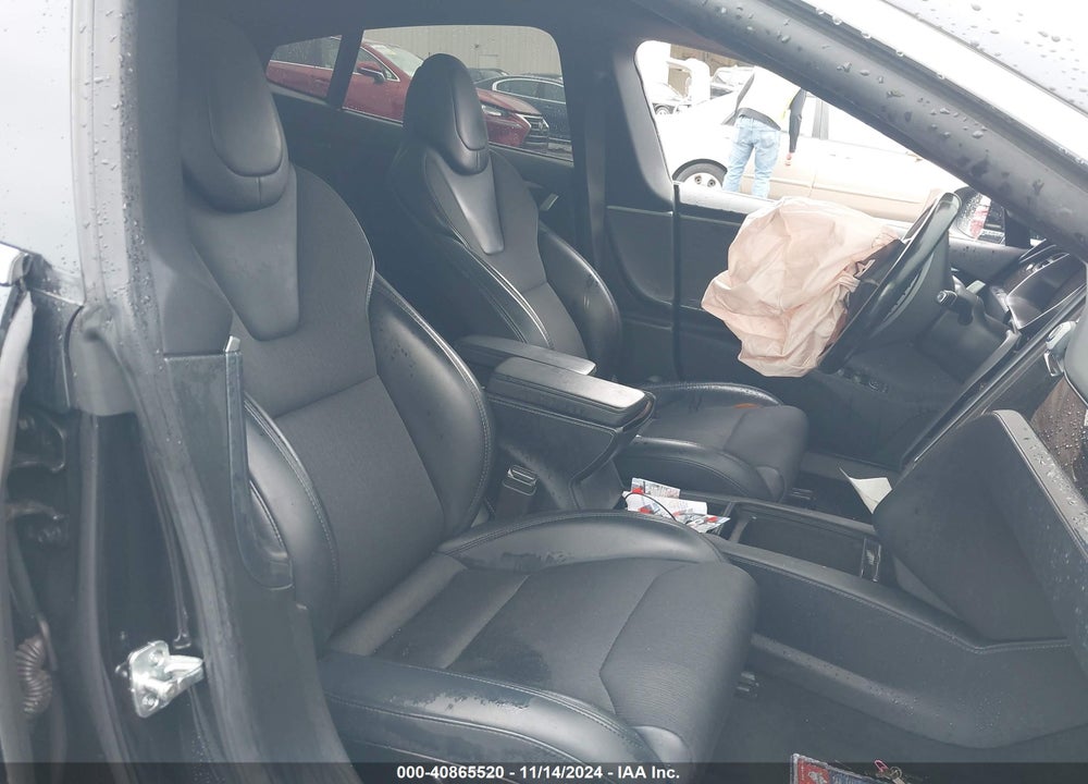 2018 TESLA MODEL S 100D/75D/P100D VIN: 5YJSA1E41JF255038